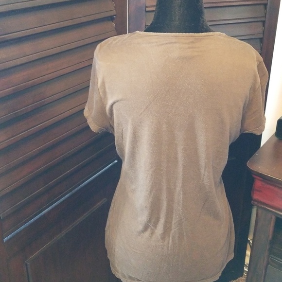 Top with Gold Embroidered Thread - Picture 2 of 4